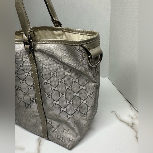 Authentic GUCCI GG implementation Tote Bag Silver w/COA - Picture 7 of 15
